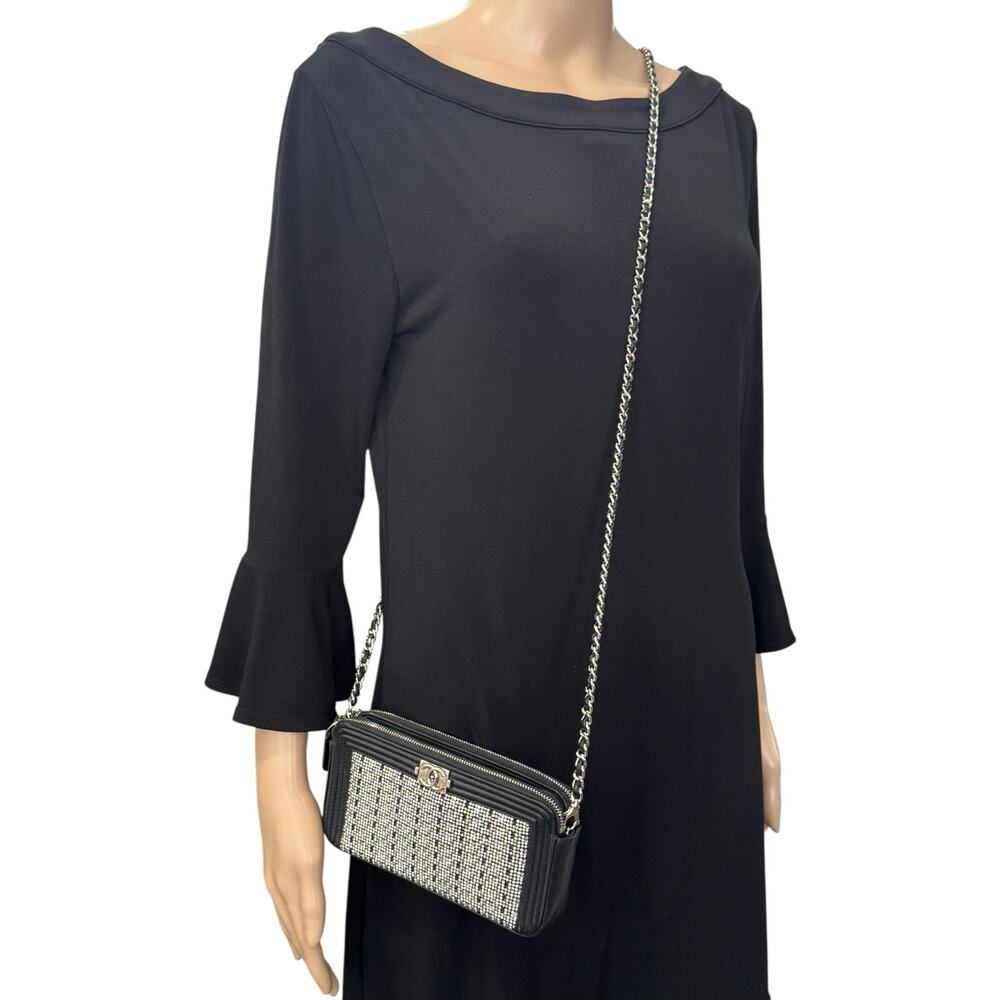 Chanel CC Rhinestone Boy Wallet-On-Chain - Picture 3 of 15